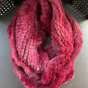 Infinity loop scarf